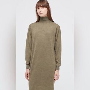 NEW Uniqlo Women’s U Merino-Blend Turtleneck Sweater Dress Khaki Sz XS